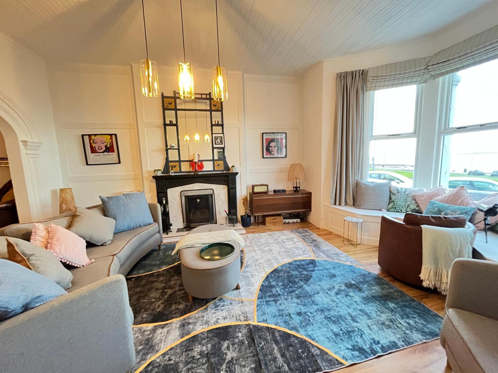 Stunning 3 Bed Seafront Mansion Building Sleeps 6 Adults Or 8 With Kids Daire Portrush Dış mekan fotoğraf